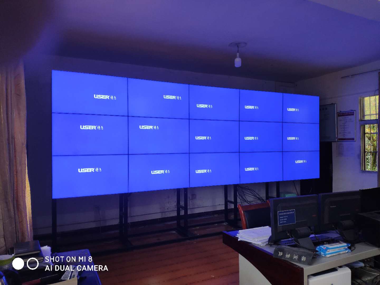 55英寸液晶拼接屏的長度和寬度尺寸是多少？