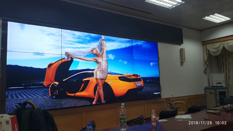 為什么液晶拼接屏_會議一體機_LED顯示屏成為高端會議室顯示屏？