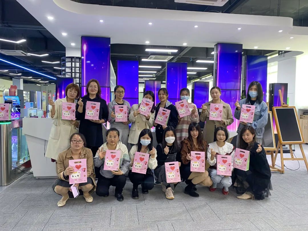 優(yōu)色專顯致敬女神節(jié)，一個(gè)充滿溫暖和愛的節(jié)日